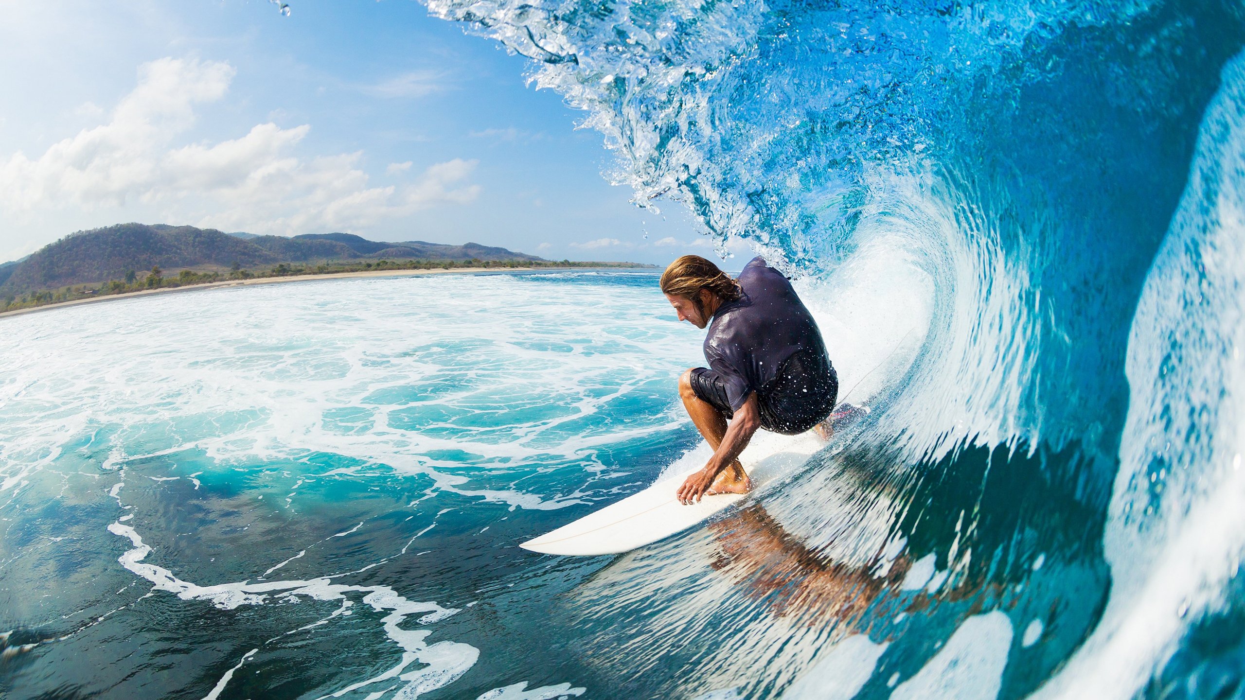 激烈角逐!全国大学生田径接力赛圆满落幕,青春风采闪耀赛场